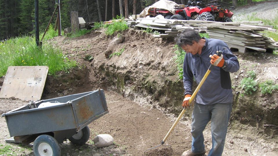 This image has an empty alt attribute; its file name is 102691615_3541264555887051_2889309508549678629_o.jpg